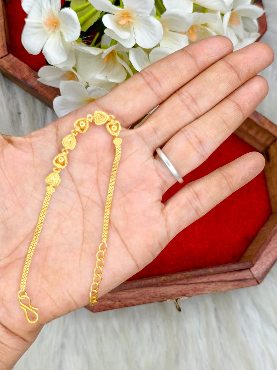 Elegant Women’s Bracelet – 1 Gram Gold with Matte Finish
