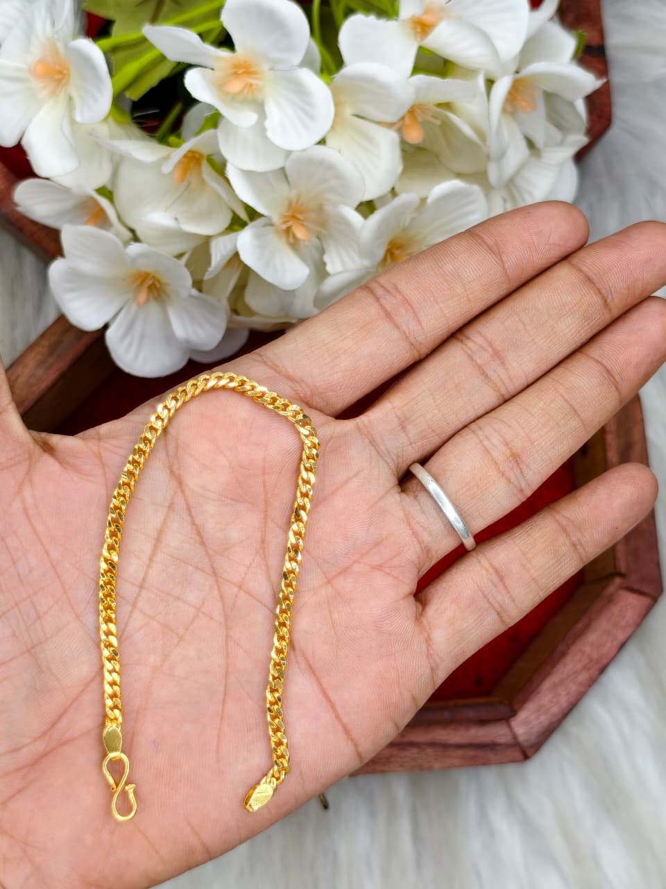 Elegant Women’s Bracelet – 1 Gram Gold with Matte Finish