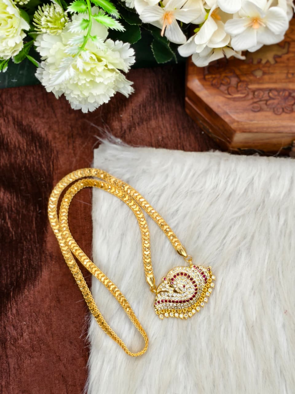 Women Impone Stone Dollar Vpatta Chain with Gold Plated Finish