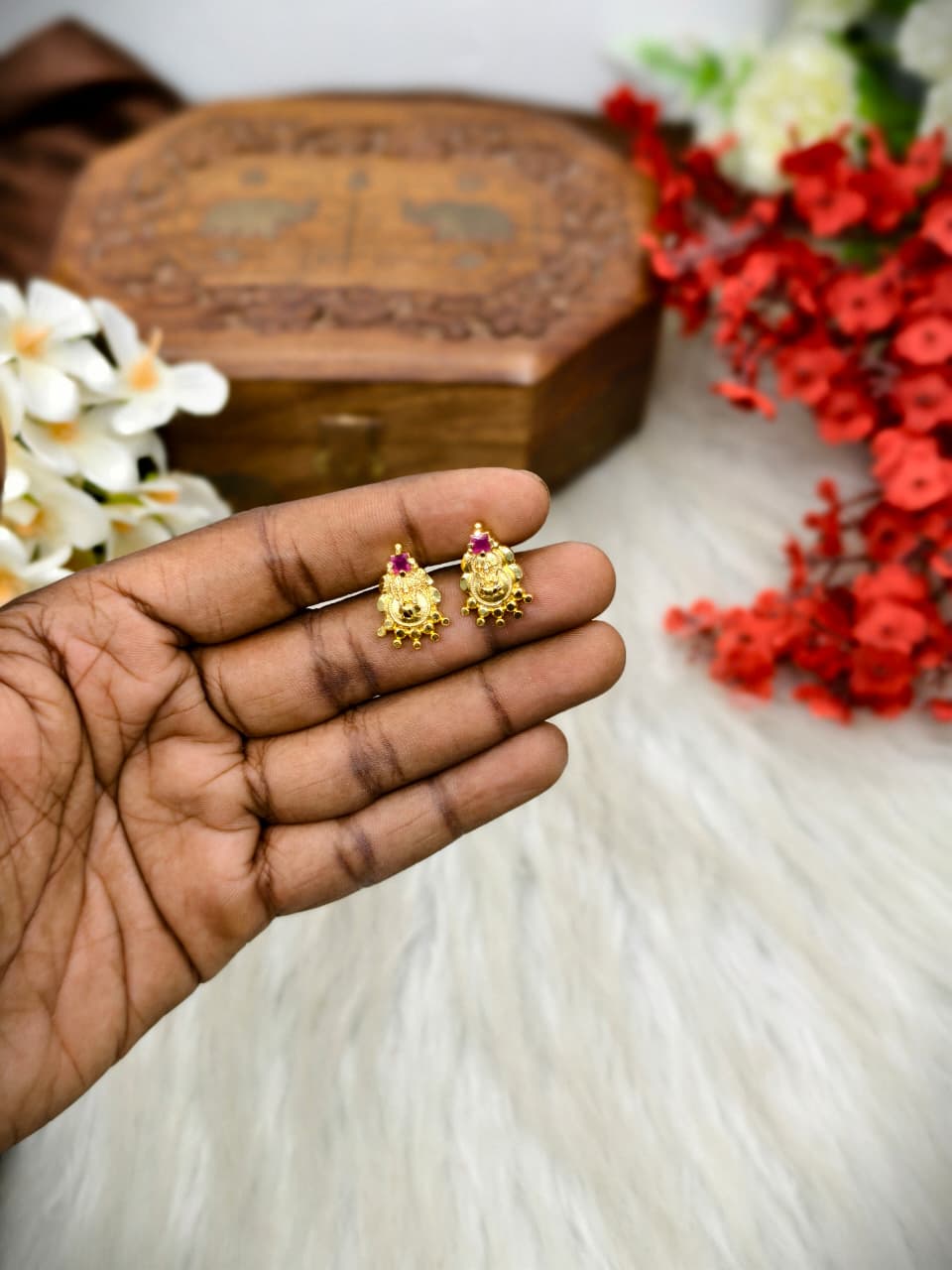 lakshmi type earring for daily wear