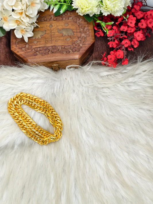 Royal Men’s Gold Chain – Luxury Finish & Unique Pattern