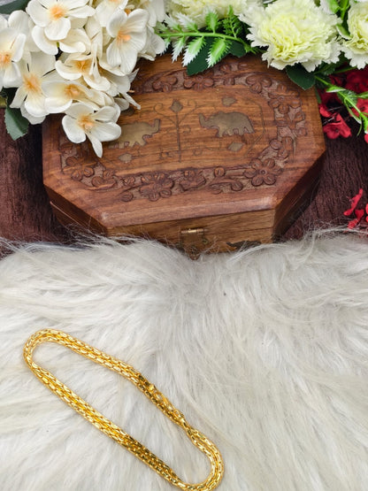 Matte Finished Women’s Gold Plated Chain – Real Gold Look | Daily Wear Elegant Chain