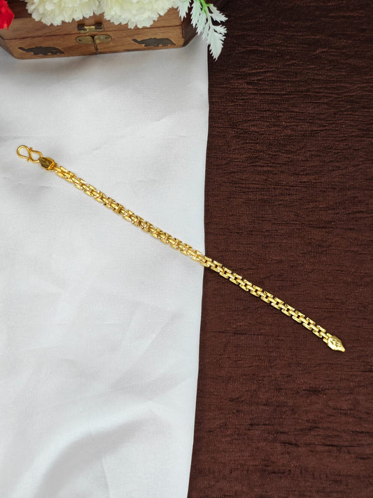 Elegant Leather & Gold Bracelet for Men