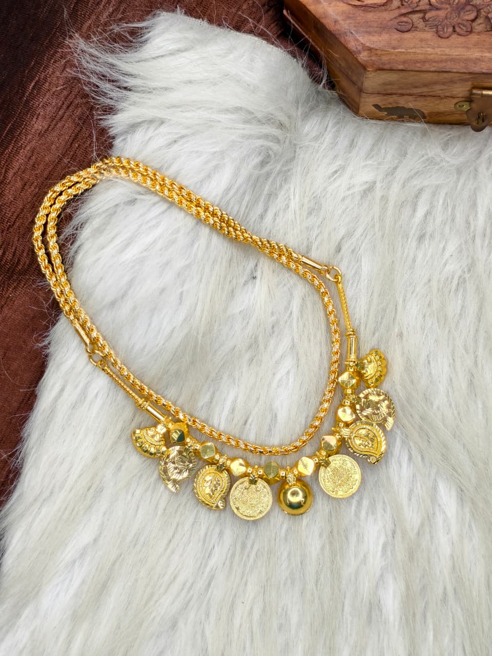 South Indian Traditional Impone Thali Mangalsutra – Gold Plated Sacred Wedding Chain