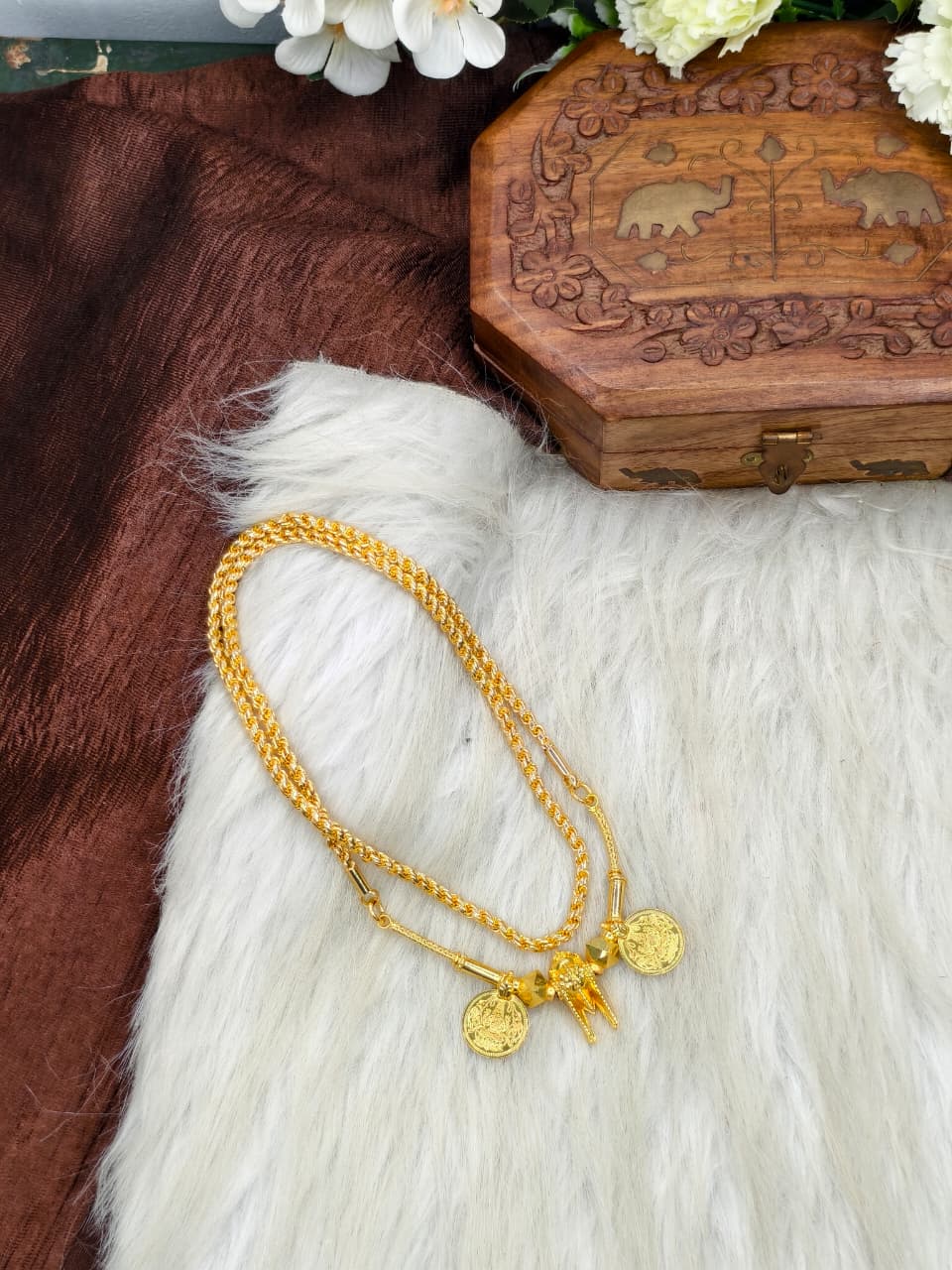 South Indian Traditional Impone Thali Mangalsutra – Gold Plated Sacred Wedding Chain