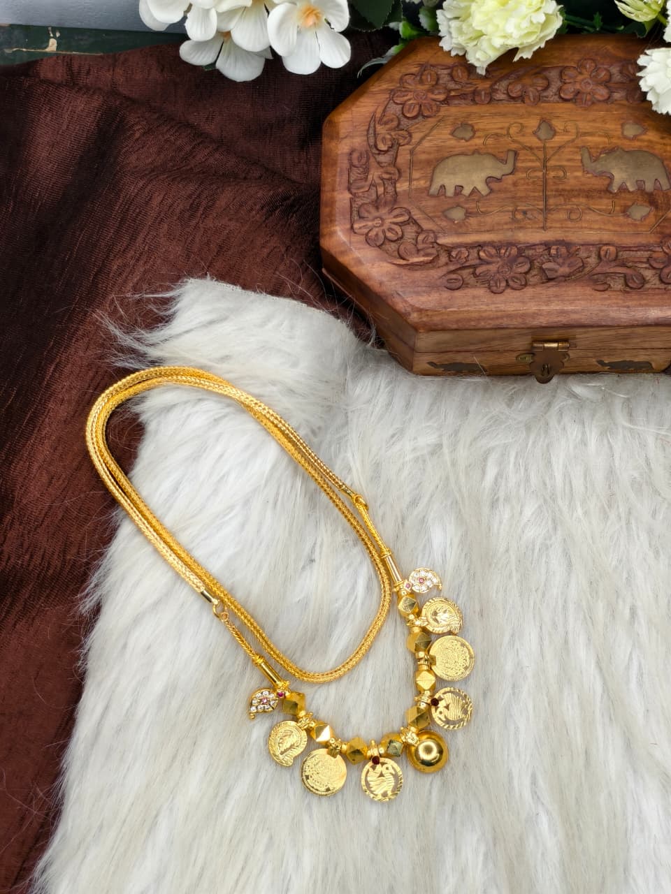 South Indian Traditional Impone Thali Mangalsutra – Gold Plated Sacred Wedding Chain