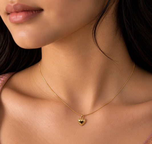 ✨ Elegant Square Pendant Chain
