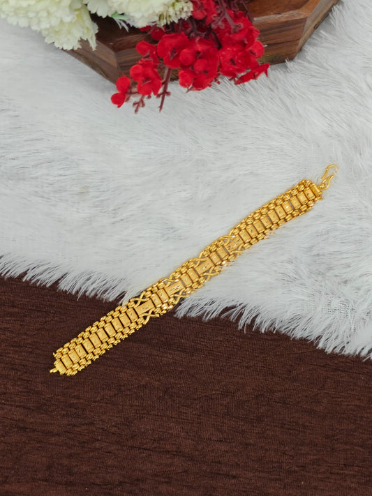 Elegant Leather & Gold Bracelet for Men
