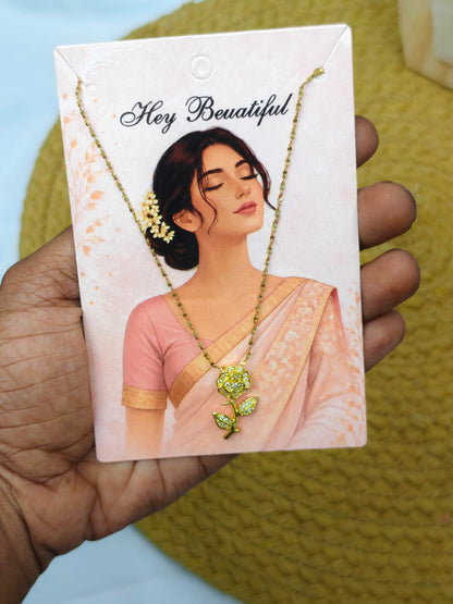 ✨ Elegant Square Pendant Chain