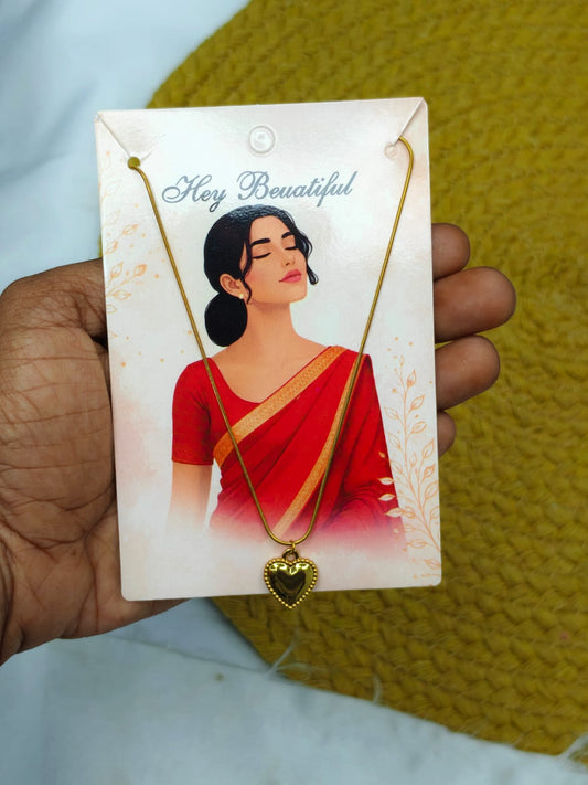 ✨ Elegant Square Pendant Chain