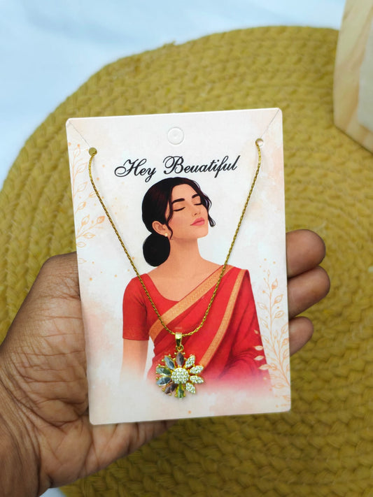 ✨ Elegant Square Pendant Chain