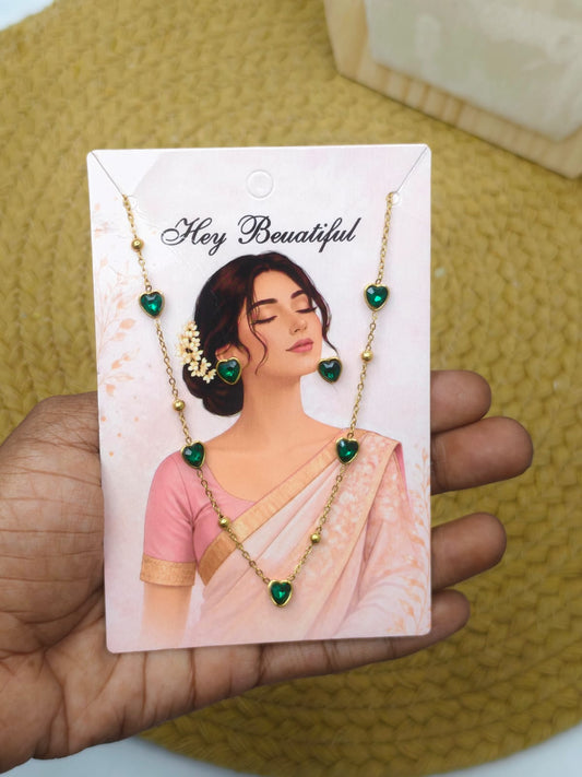 ✨ Elegant Square Pendant Chain